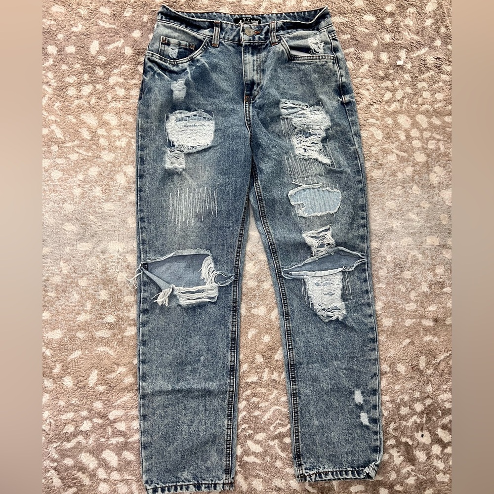 Slim Straight Distressed Blue Jeans for women